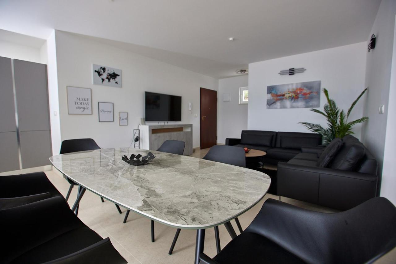 L&L Luxury Apartment 1 Donji Okrug  Exterior photo