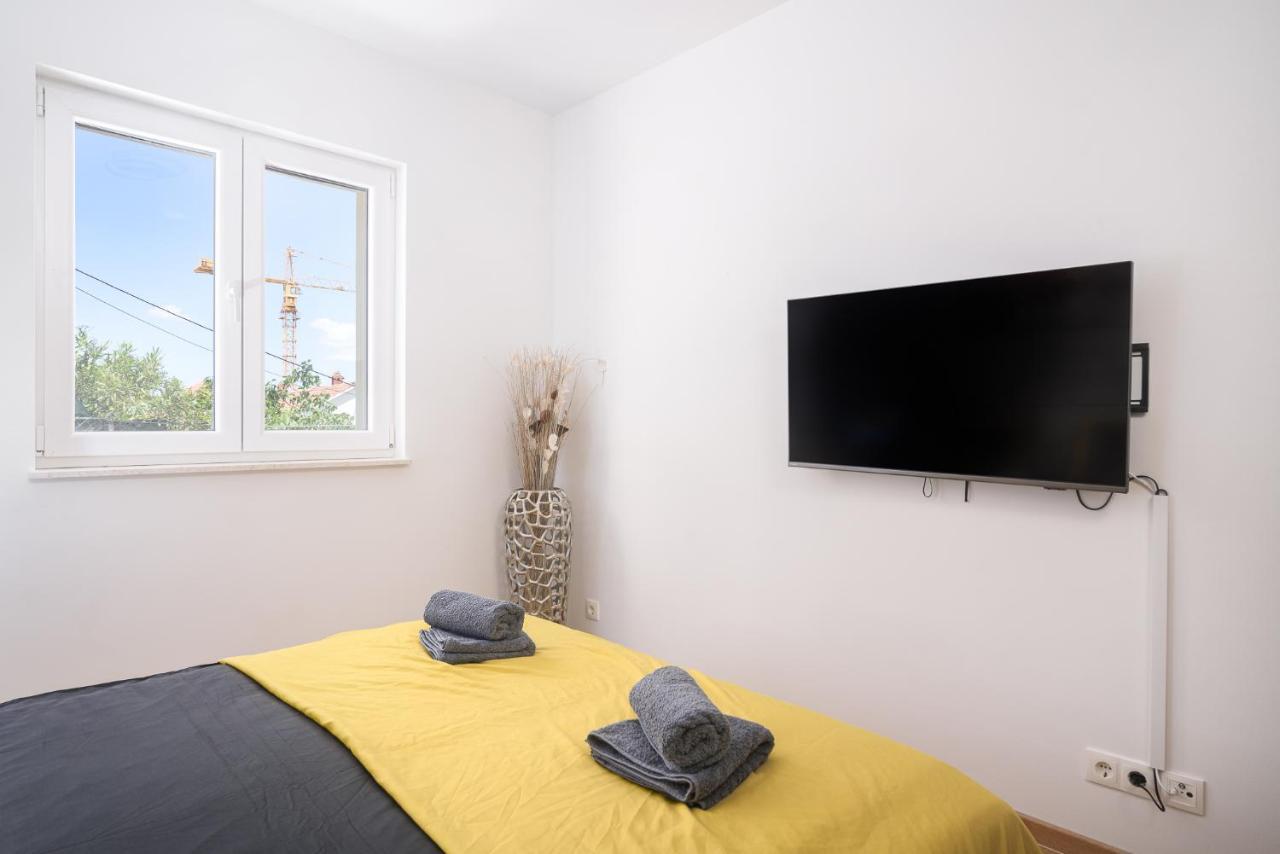 L&L Luxury Apartment 1 Donji Okrug  Exterior photo